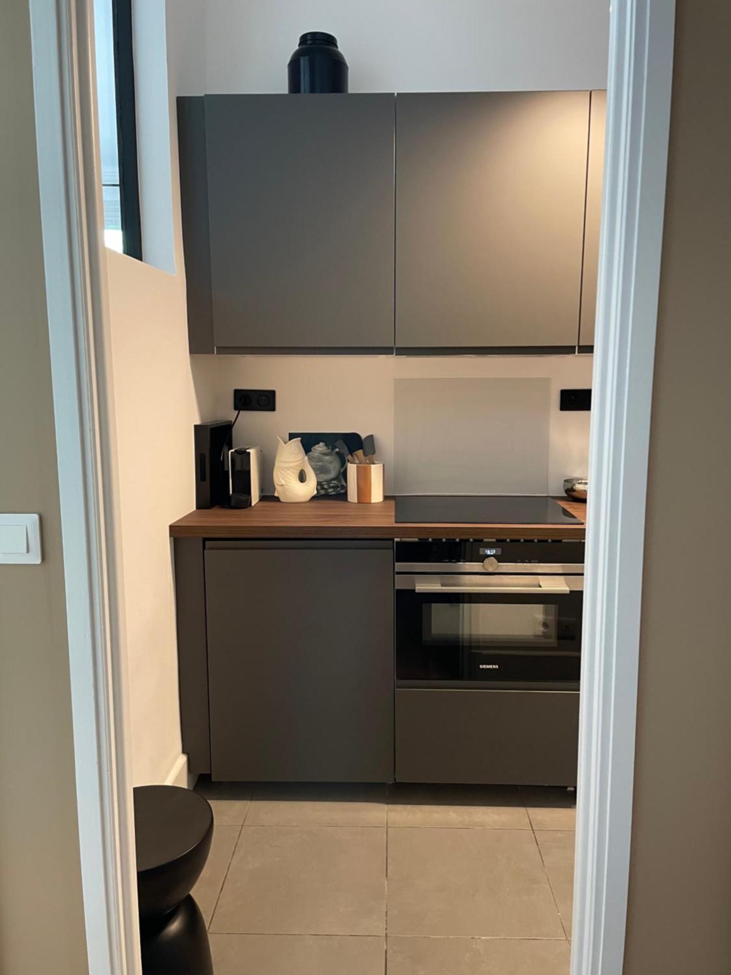 Nimes , Appartement Renove Dans Immeuble Classe. エクステリア 写真