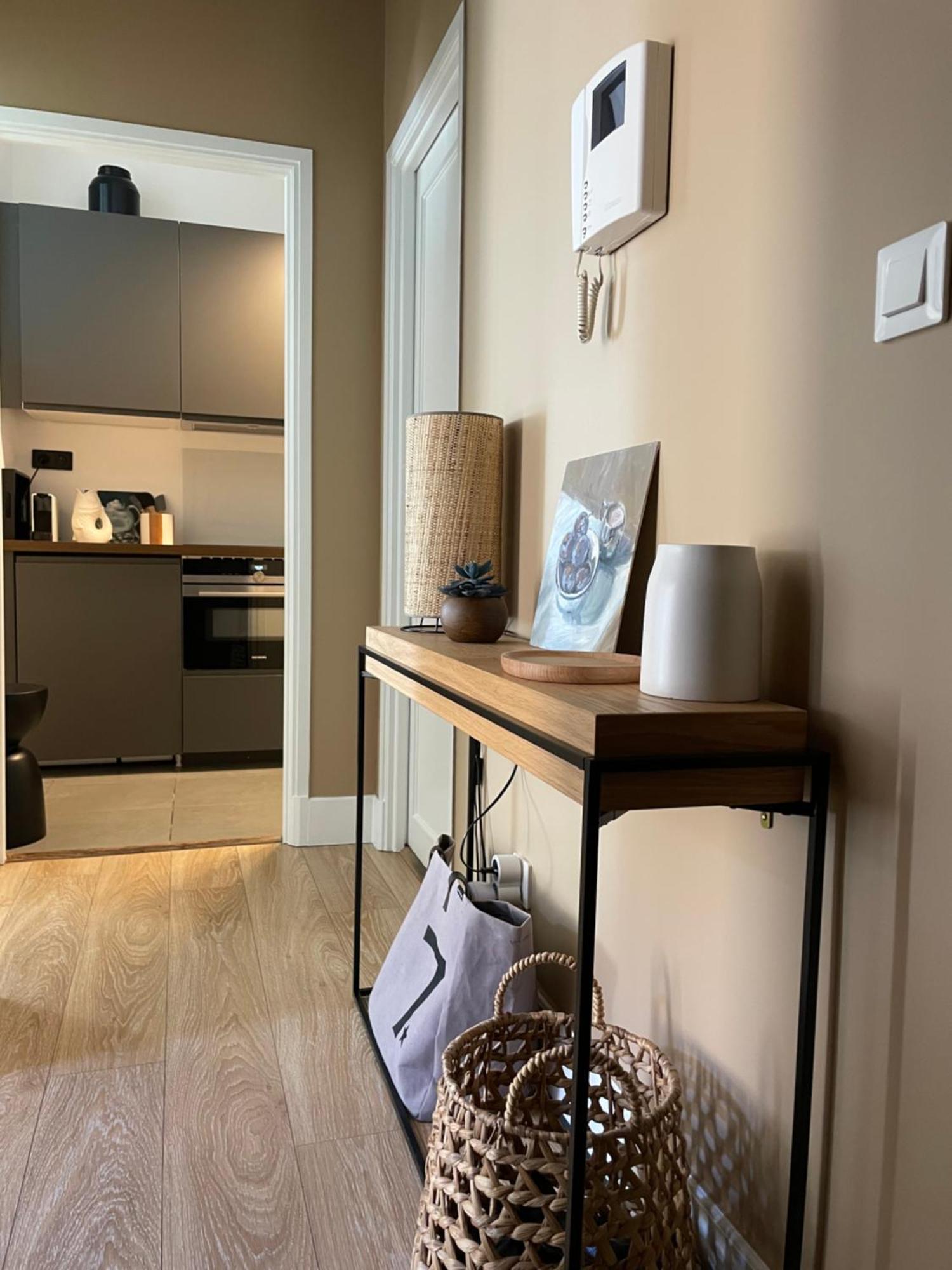 Nimes , Appartement Renove Dans Immeuble Classe. エクステリア 写真